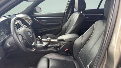 2018 BMW 3 Series 330i