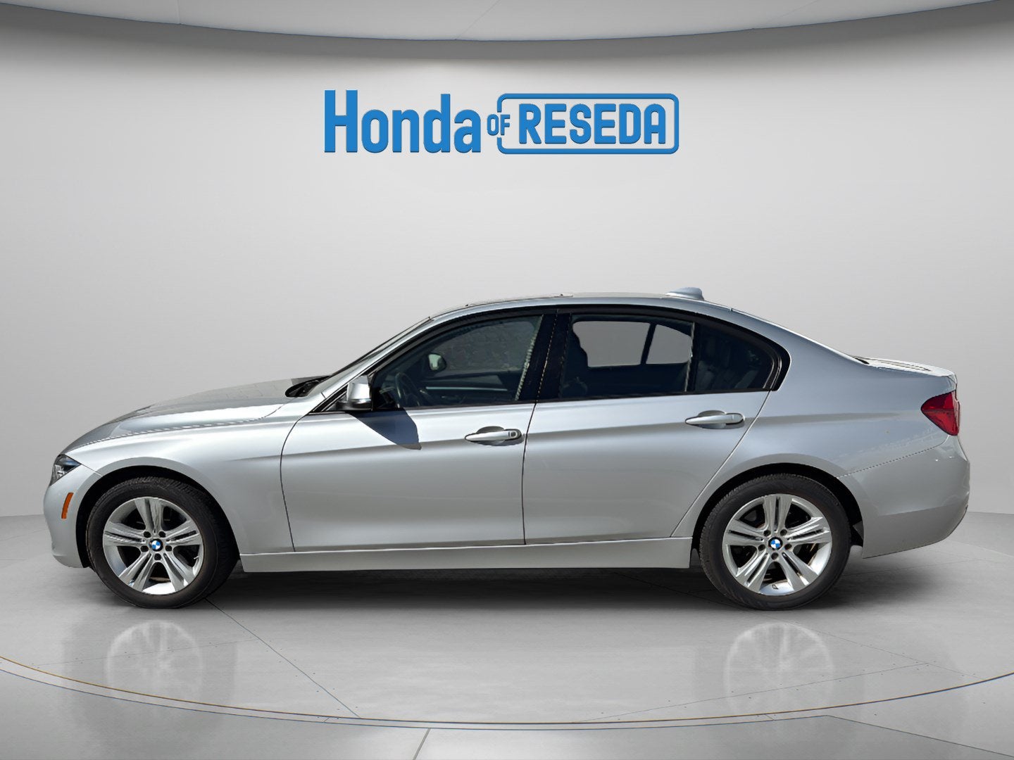 2016 BMW 3 Series 328i xDrive