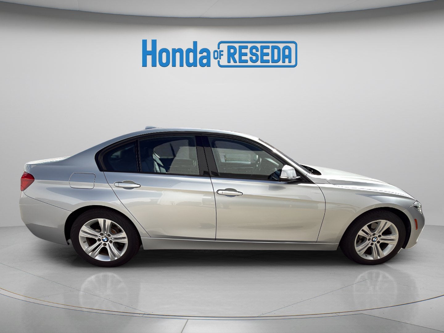 2016 BMW 3 Series 328i xDrive