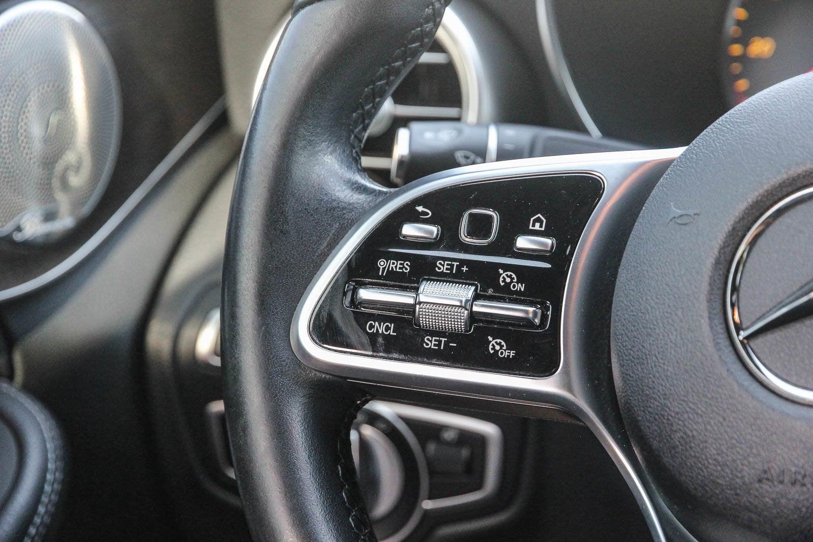 2020 Mercedes-Benz C 300 C 300