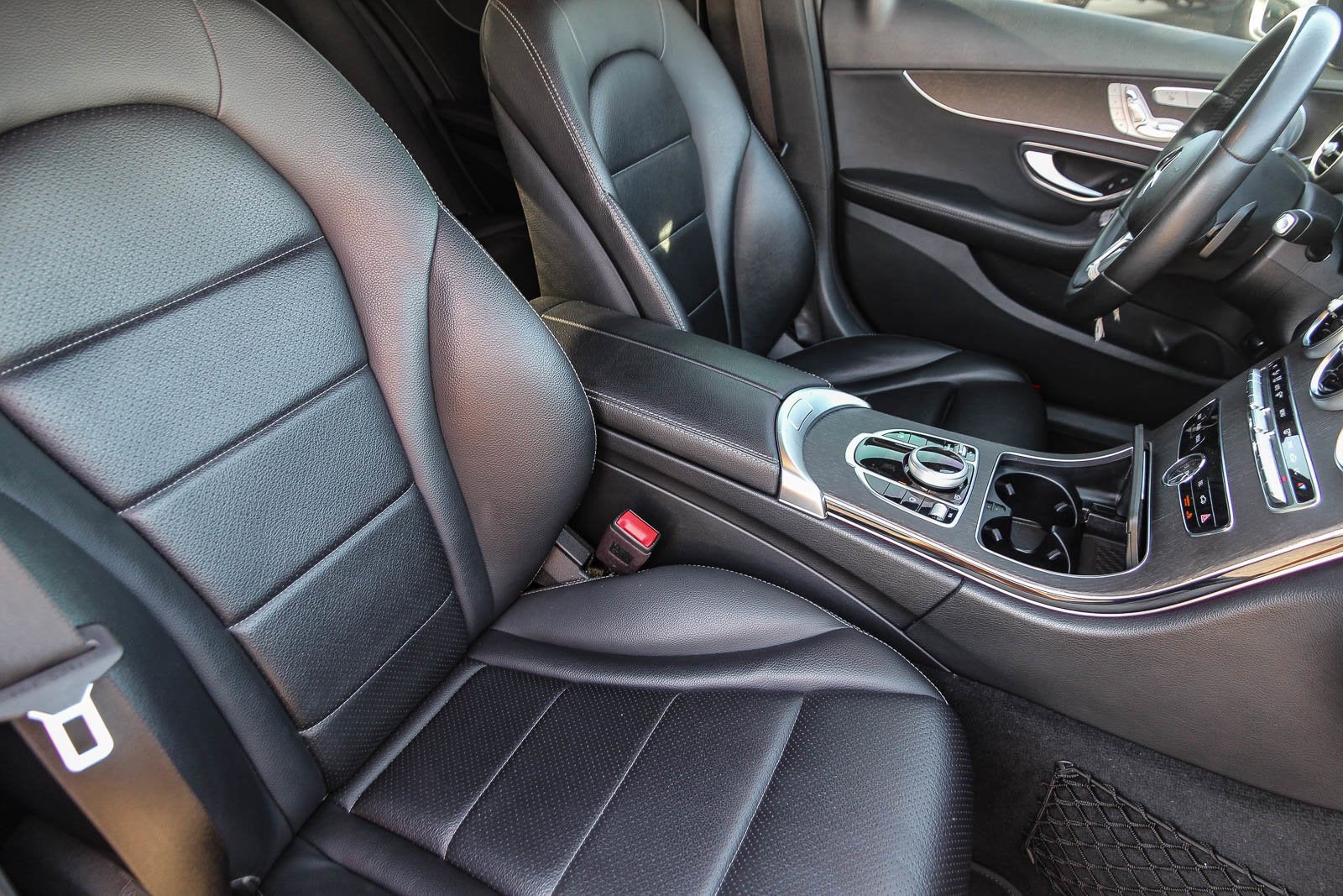 2020 Mercedes-Benz C 300 C 300